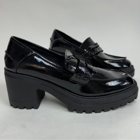 New Seychelles Black Patent Heeled Penny Loafers Chunky Heel 90s Size 9 - Picture 1 of 9